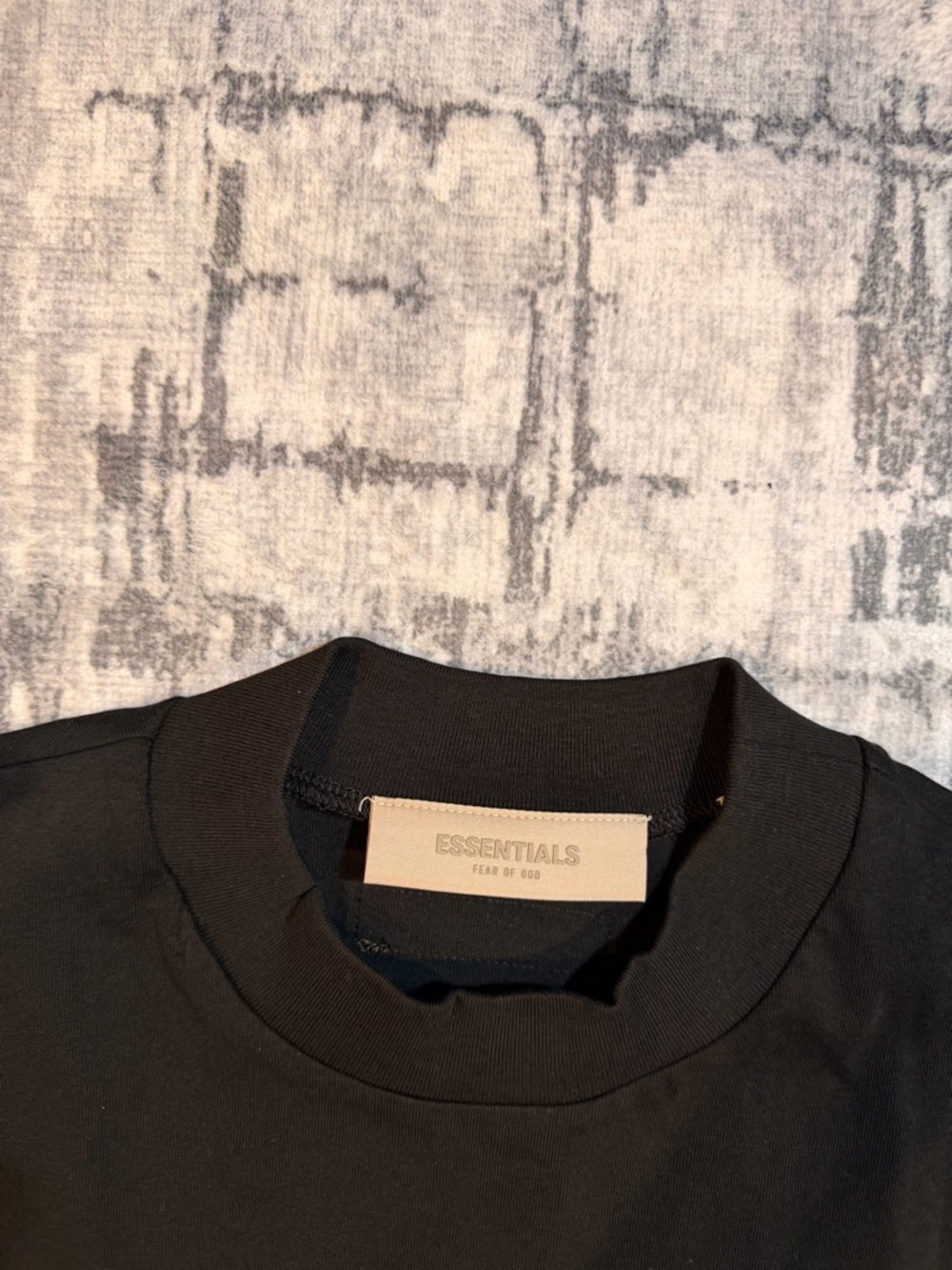 Fear of God Essentials T-Shirt (ss22) - Picture 5 of 8